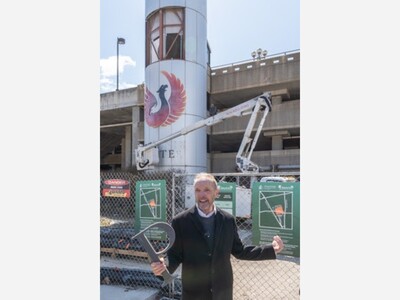 Pontiac's plan to reconnect with the historic downtown starts by removing the P from the Phoenix Center