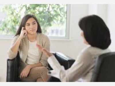 Ask A Therapist: When Should a Loved One Seek Professional Help?